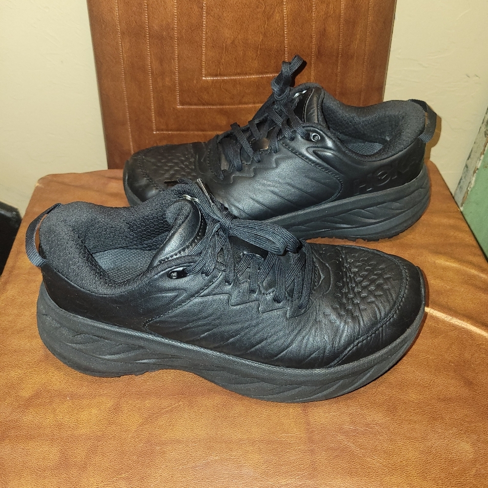 Women's Hoka Bondi SR running/slip resistant shoe sz 9